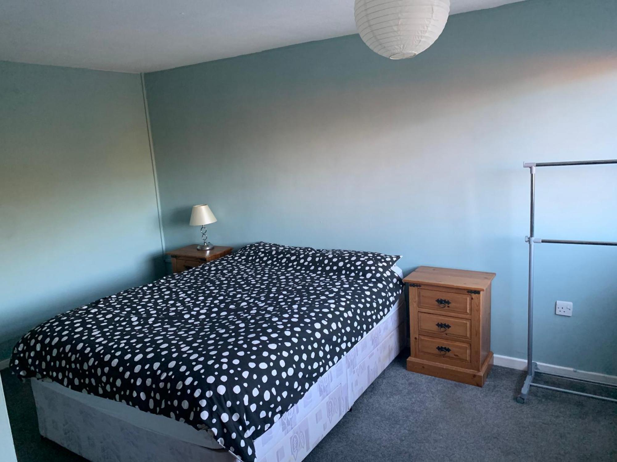Eastbourne Large Double Room With Wifi & Kitchen Polegate Exteriör bild
